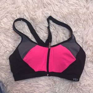 New Victoria secret sports bra